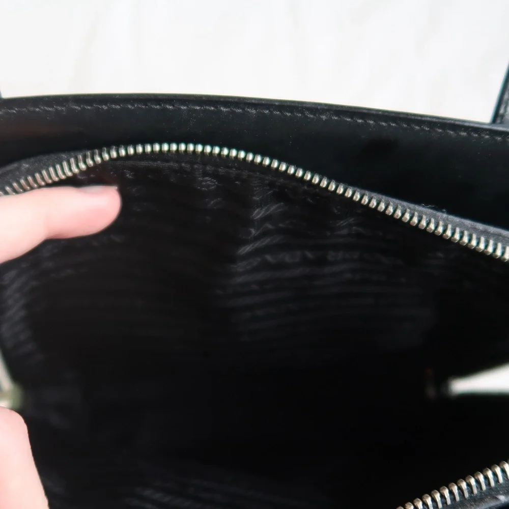 Vintage 90’s Prada Spazzolato Black Tote Bag CBK - Picture 10 of 14